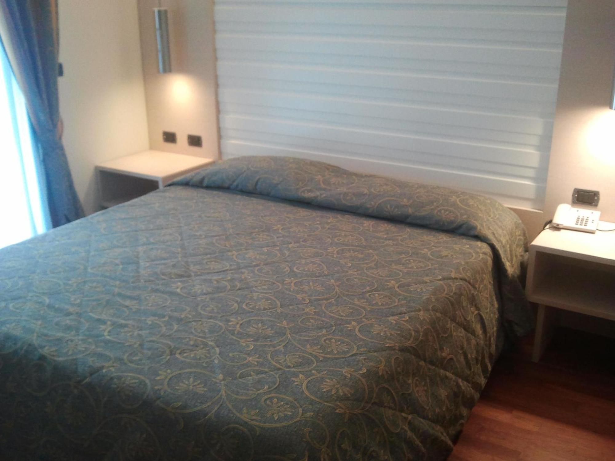 Hotel Columbus Lignano Sabbiadoro Eksteriør bilde